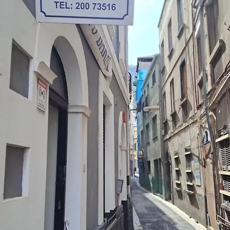 Charming Ground Just Off Main St! Gibraltar